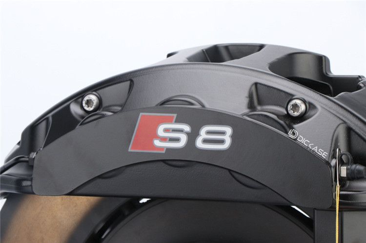 brembo 奧迪S8六活塞剎車