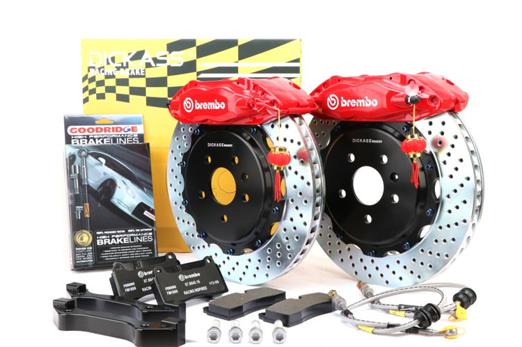 brembo 特斯拉大四活塞剎車