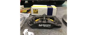 捷豹XE 改裝升級AP RACING 5000R 9440